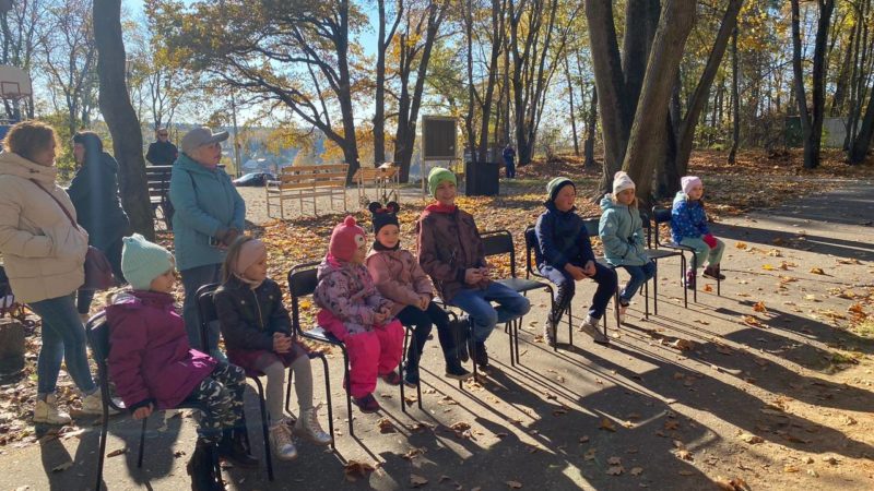 В парке «Городок» в Рузе прошло открытое занятие по экологии «Времена года»