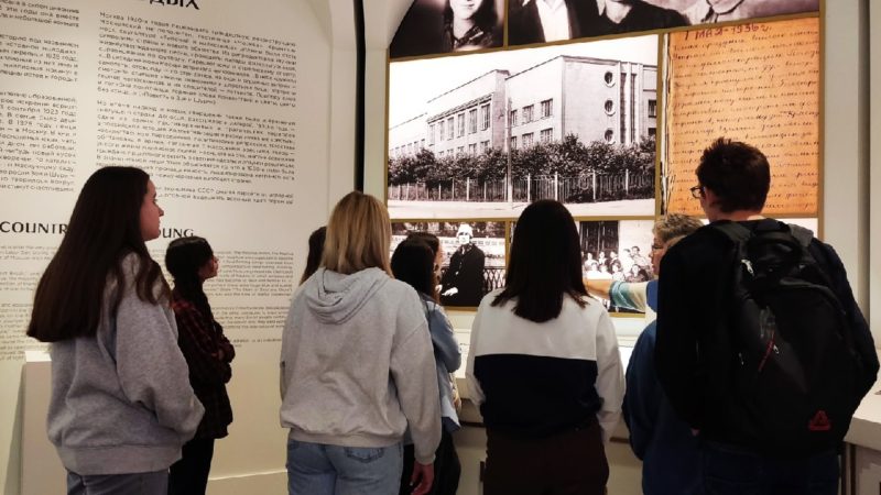 Никольские школьники ознакомились с экспозицией музея «Зоя»