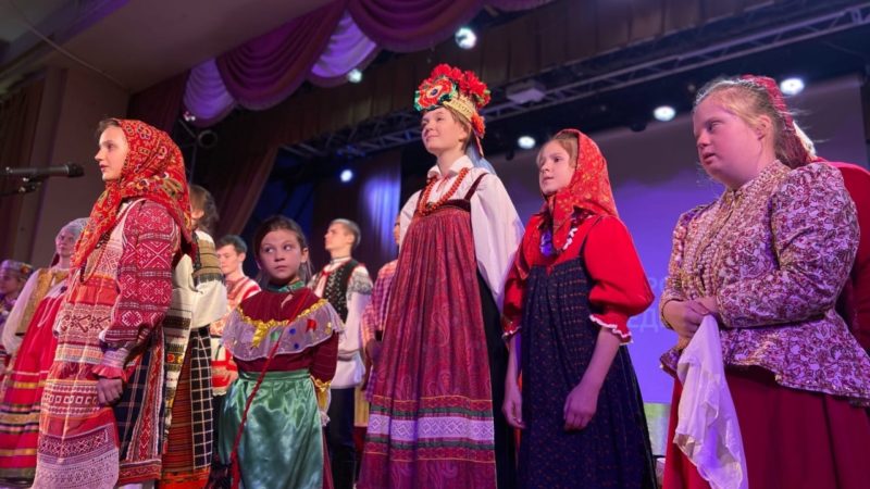 В Тучково выступил театр песни «Околица»