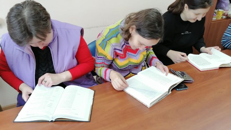 В Рузской библиотеке знакомились с предметами русского быта