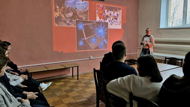 «Где логика?» – в Рузской библиотеке