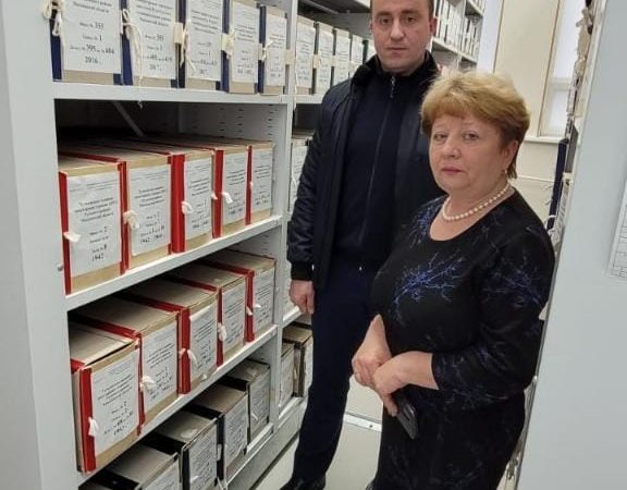 Рузский архив посетил директор муниципального учреждения «Похоронное дело»