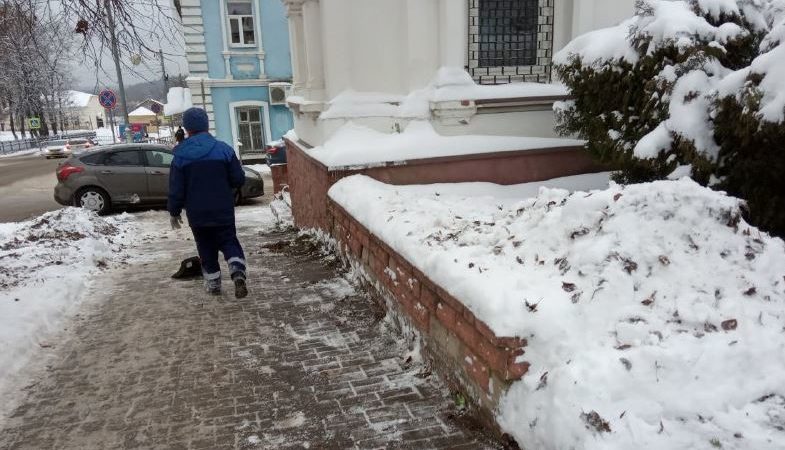 В Рузском округе чистят общественные территории
