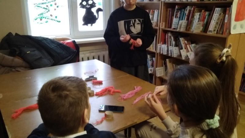 В Орешковской библиотеке проходит «Новогодний марафон»