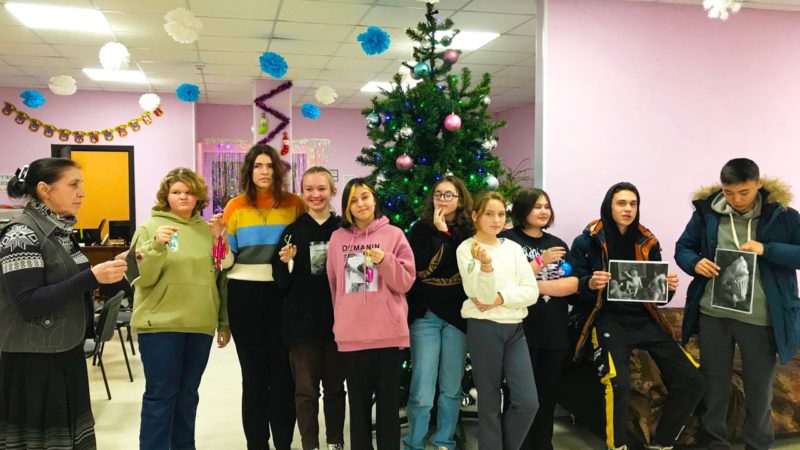 «Новогодняя игрушка в старину»: познавательный час в Горбовском ДК