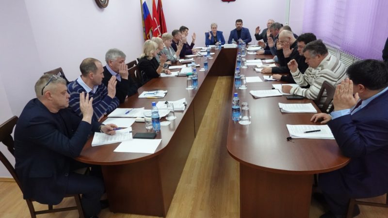 На заседании Совета депутатов обсудили важные вопросы