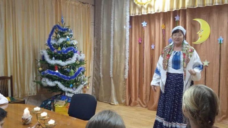 «Святочные обычаи и обряды»: тематическая программа в Сытьково