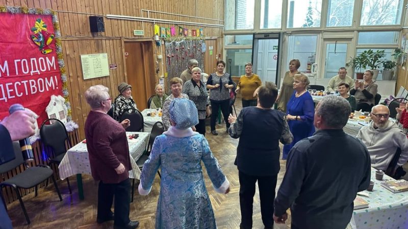 В Нововолково веселились пенсионеры