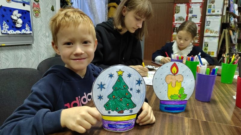 В Краснооктябрьской библиотеке состоялось творческое занятие