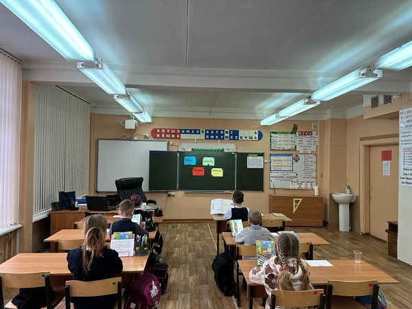 Нововолковские библиотекари учили ребят толерантности