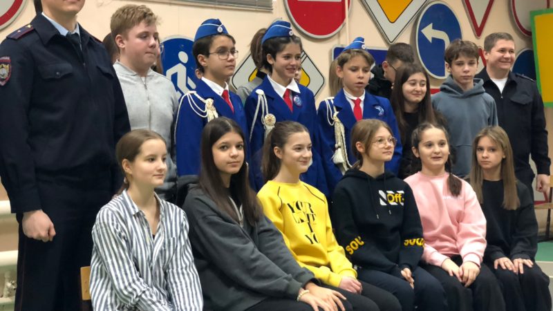 Курсанты университета МВД провели занятие с рузскими гимназистами