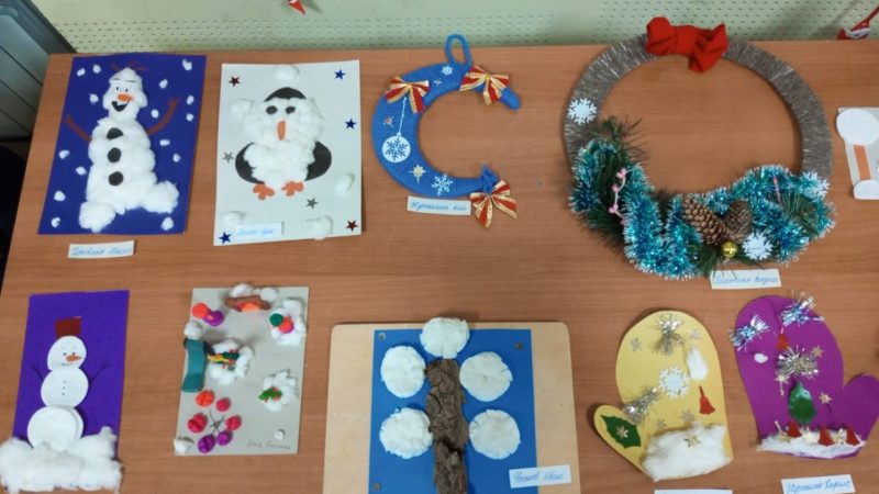 В Брикете прошла выставка детских поделок