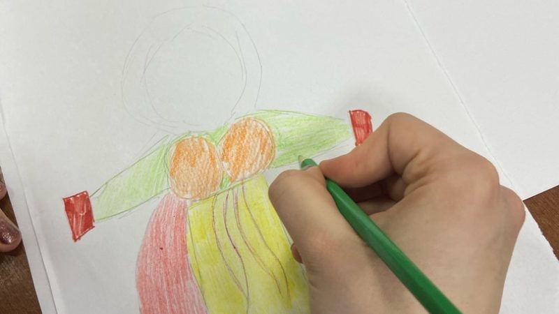 В Тучковском ЦКиИ прошел мастер-класс по рисованию