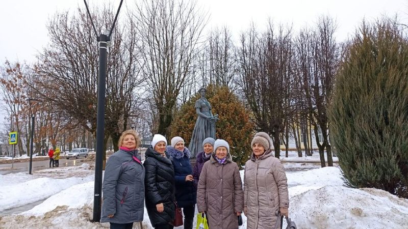 Экскурсия в Шаховскую для участников «Активного долголетия»