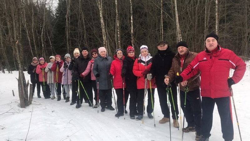 Тучковские нордики совершили воскресную прогулку
