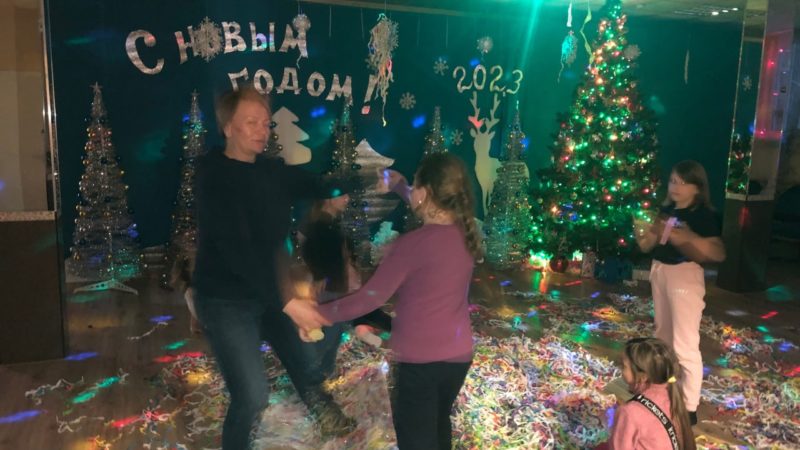 Беляногорцы веселились в Доме культуры