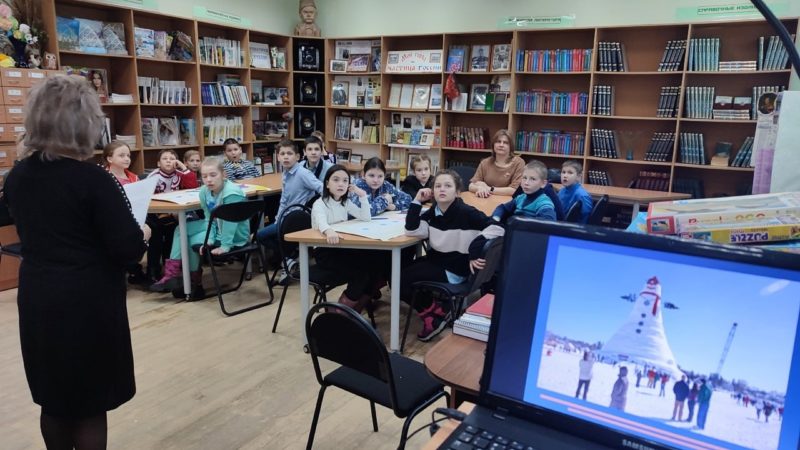 Тучковским школьникам рассказали о снеговиках