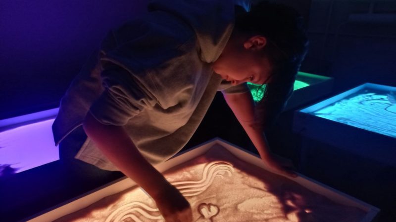 Юные ружане рисовали русалочку