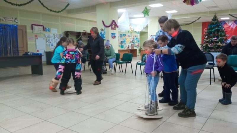 Брикетцы участвовали в крещенской игровой программе