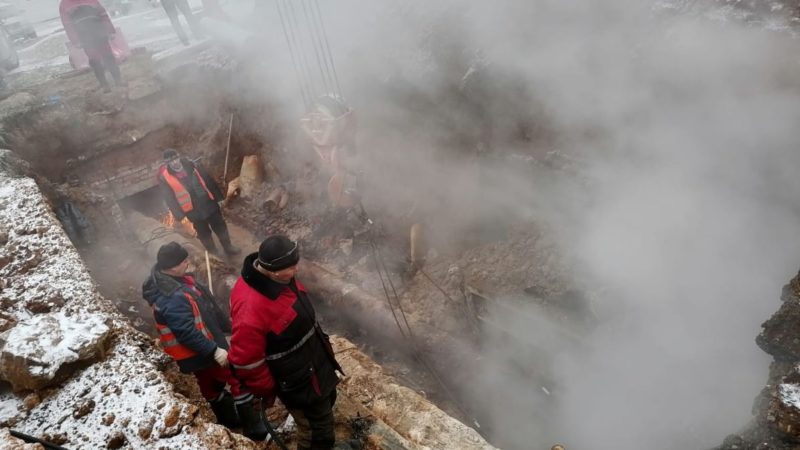 В Рузе устраняют аварийную ситуацию на трубопроводе