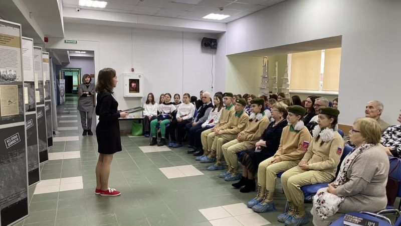 В Молодежном центре РГО открылась выставка