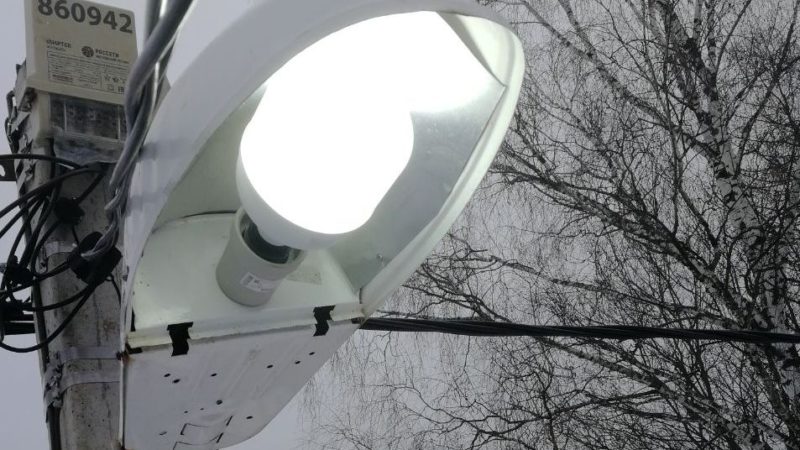В Рузском округе ремонтируют светильники