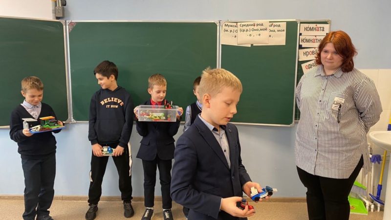 Тучковские третьеклассники мастерили поделки