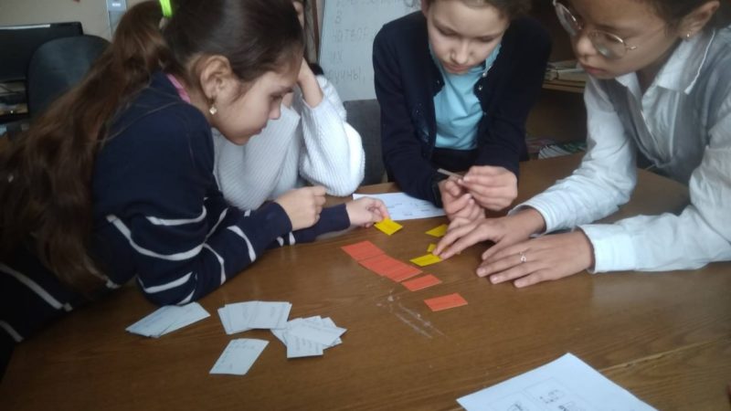 Орешковцам провели тематический час