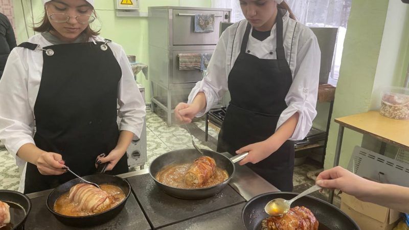 В ТФКК школьники осваивали профессию повар