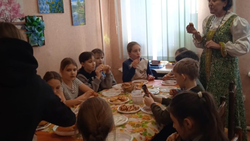 Сытьковцам рассказали о традициях Масленицы