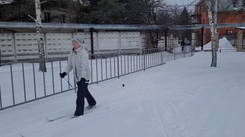 Рузские пенсионеры полюбили лыжные прогулки