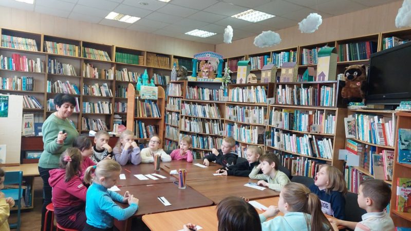 Юные дороховчане зазывали весну