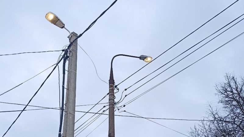 В Рузском округе приводят в порядок уличные фонари