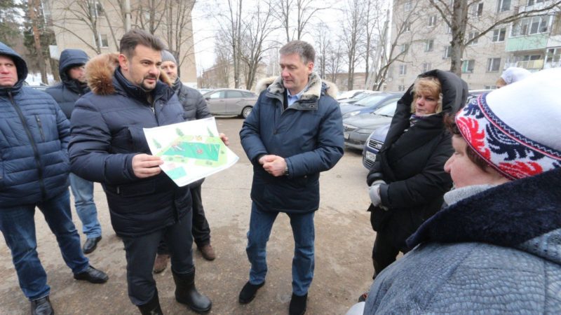 Николай Пархоменко побеседовал с жителями Поречья