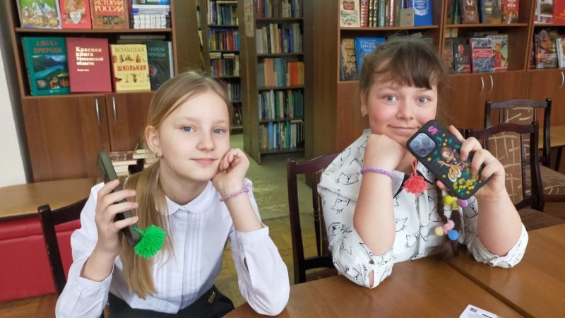 Помпоны своими руками – в Рузской библиотеке