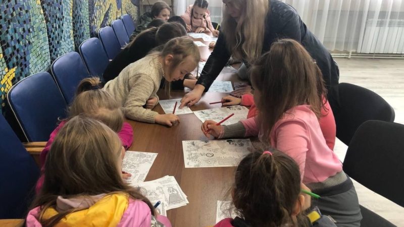 Космодемьянцы разгадывали ребусы