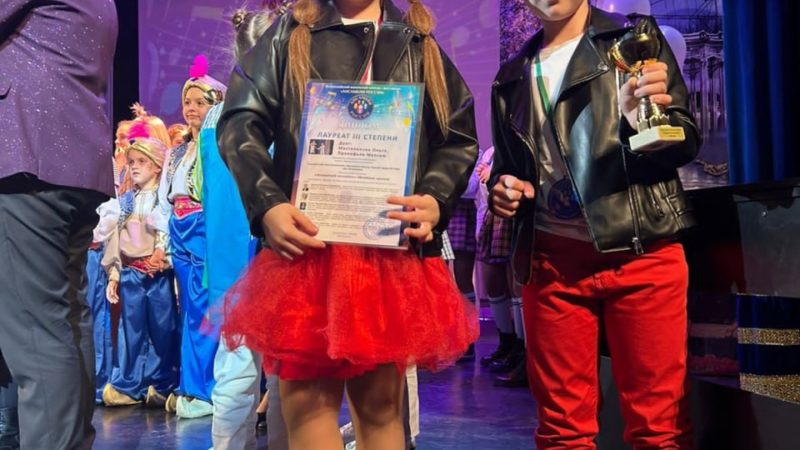 Колюбакинский дуэт отмечен дипломом Всероссийского вокального конкурса