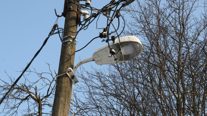 В Рузском округе приводят в порядок уличные светильники