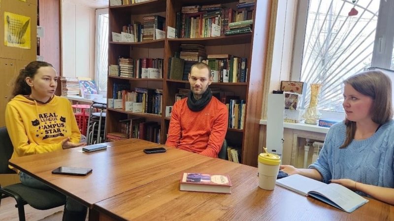 В Дороховской библиотеке обсудили «Триумфальную арку» Ремарка