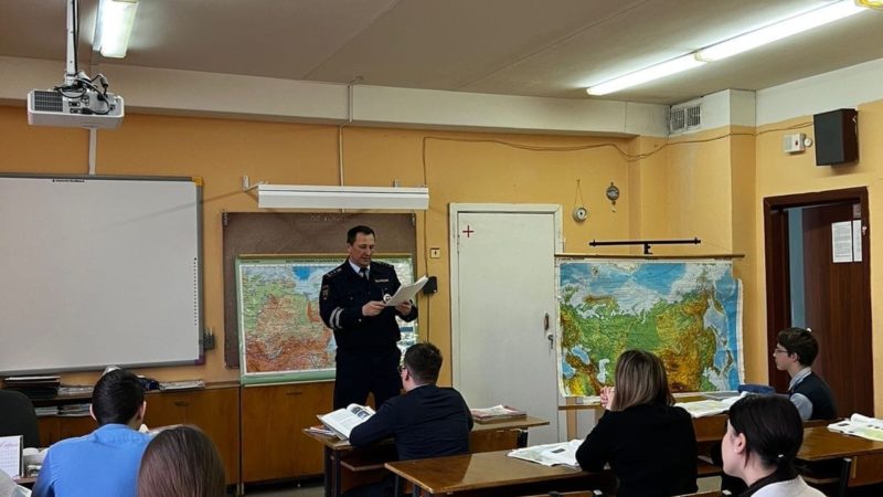 Колюбакинским школьникам напомнили о безопасности