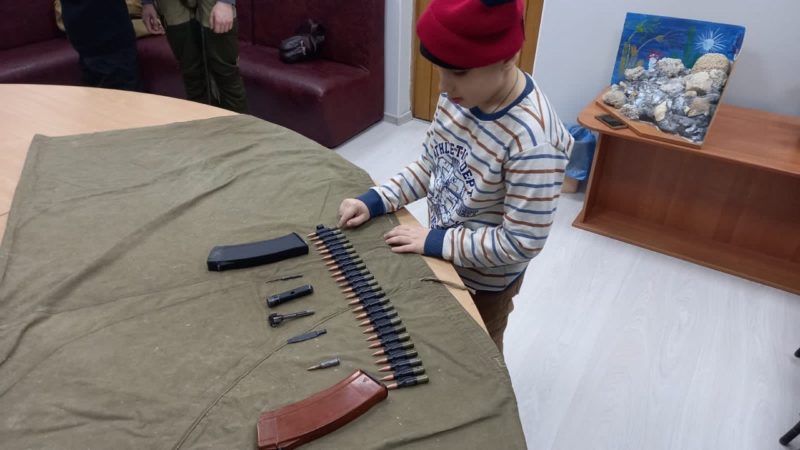 В Молодежном центре Рузского округа прошло занятие среди юнармейцев