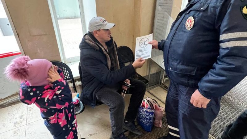 На железнодорожных станциях Тучково и Дорохово прошли профилактические рейды