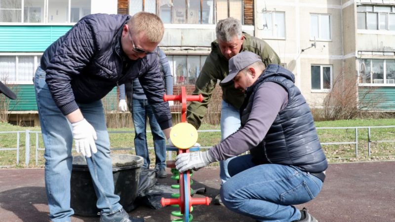 Глава Рузского округа наводил чистоту в Сытьково