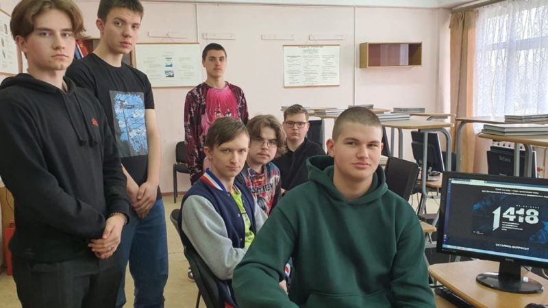 Тучковские студенты проверили знания в интеллектуальной игре