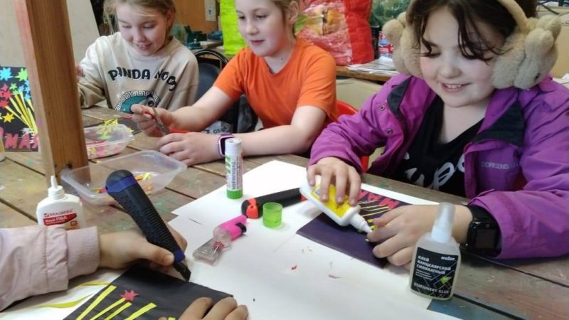 Космодемьянцы изготавливали эксклюзивные открытки