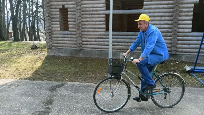 Рузские долголеты совершают велопрогулки