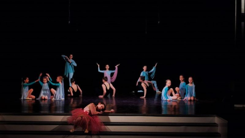 В Рузе выступила хореографическая студия «Сплетение»