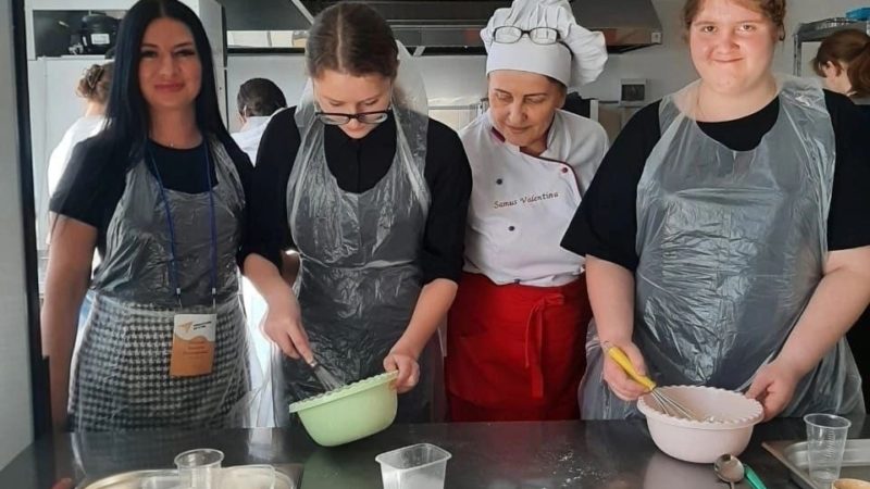 Лицеистам – о профессиях повара и кондитера