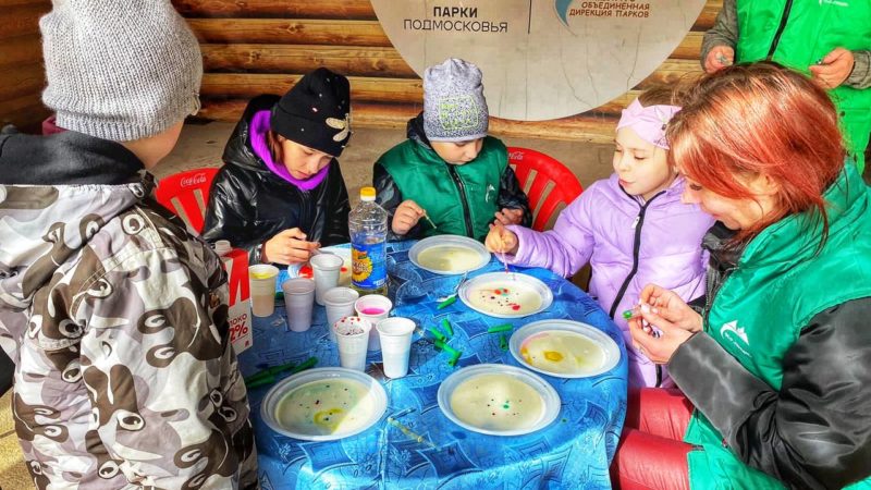 На Городке создавали необычные рисунки