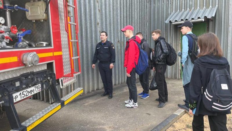 Рузским школьникам рассказали о работе пожарных
